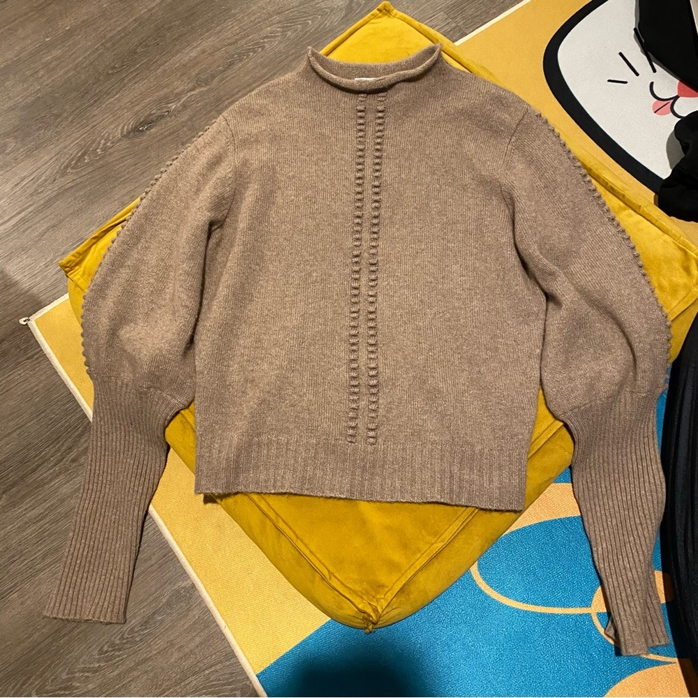 Garin 100% Mongolian Cashmere mock neck sweater